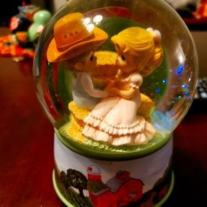 Precious Moments Oklahoma Snowglobe